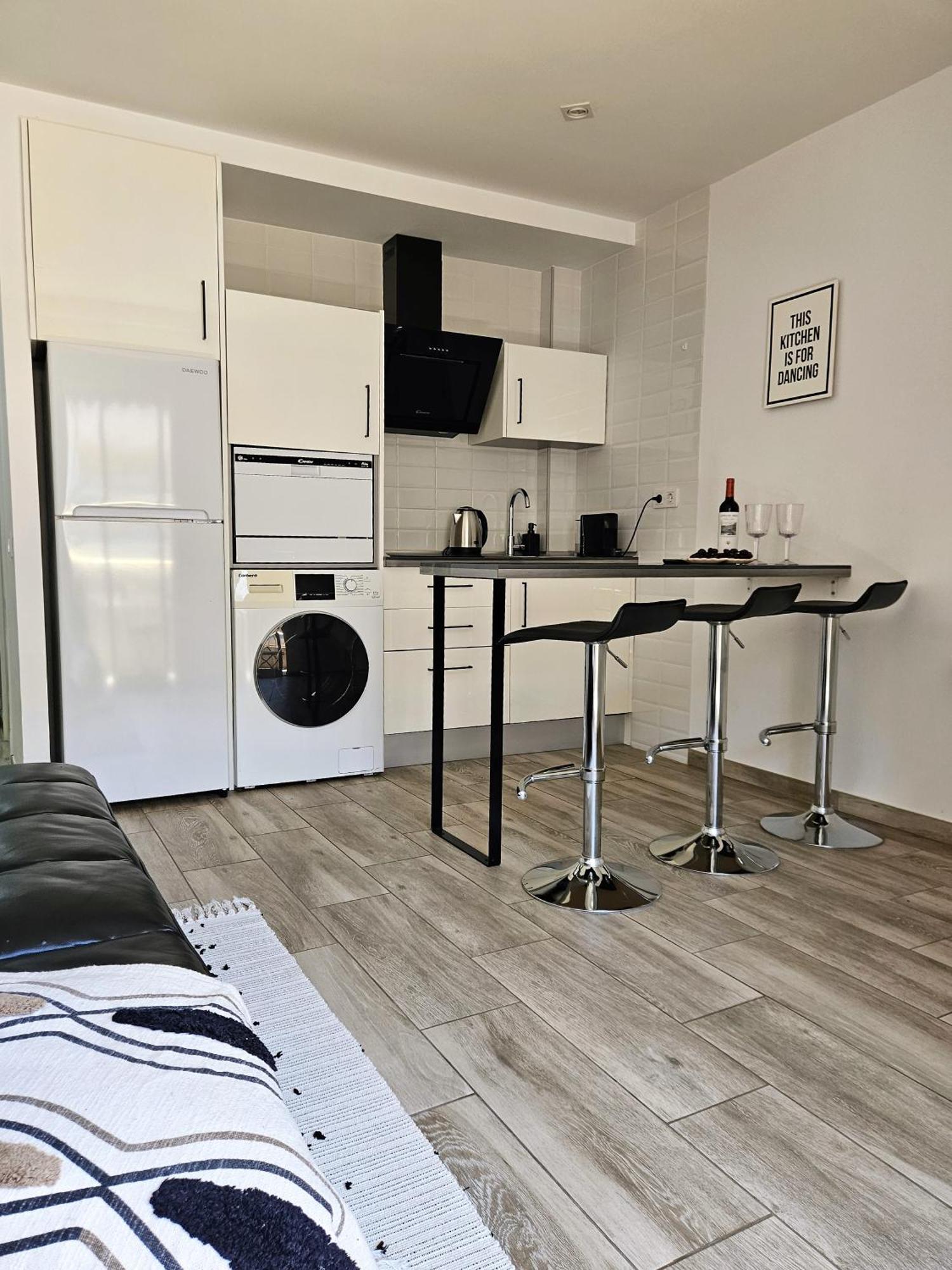 Sunshine Apartment 圣波拉 外观 照片